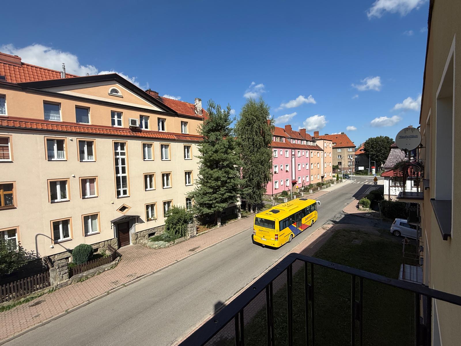 Zdjęcie nieruchomości Uniwest