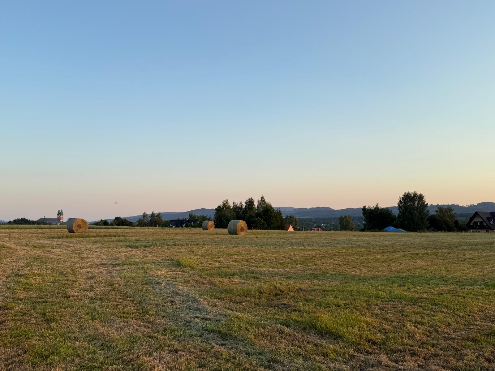 Zdjęcie nieruchomości Uniwest