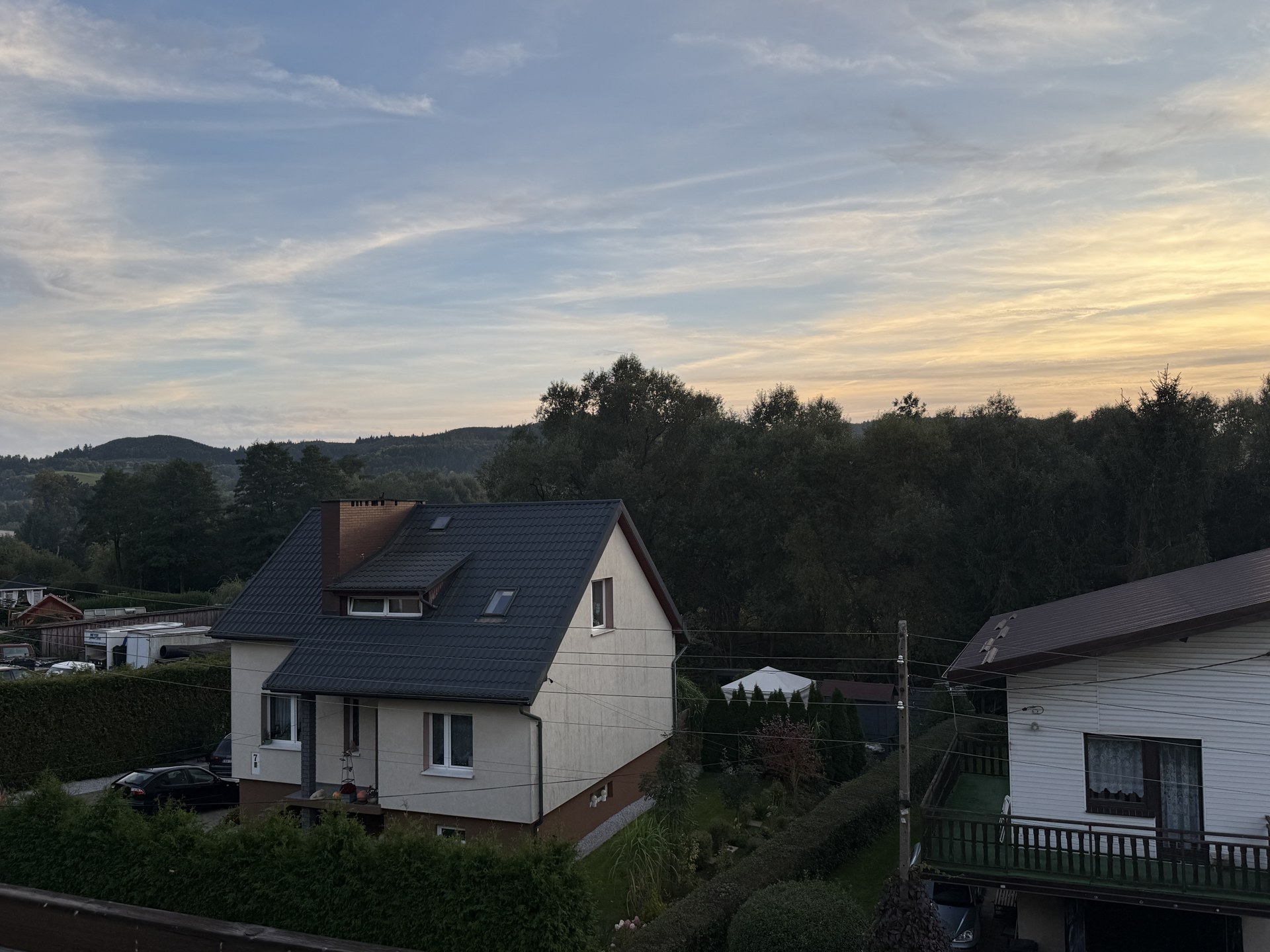 Zdjęcie nieruchomości Uniwest