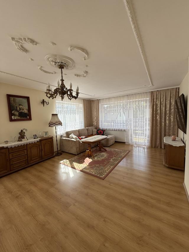 Miniatura zdjęcia nieruchomości
